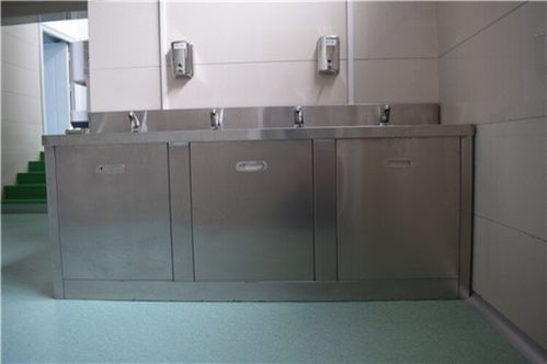 山東食品廠灌裝間與無(wú)菌室的千級(jí)凈化裝修工程